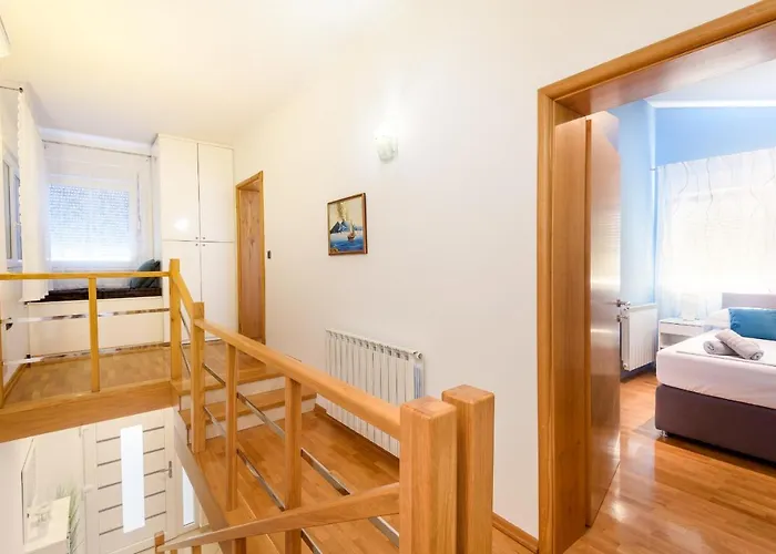 ヴィラ Jerkovic *